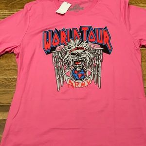World tour t shirt lg